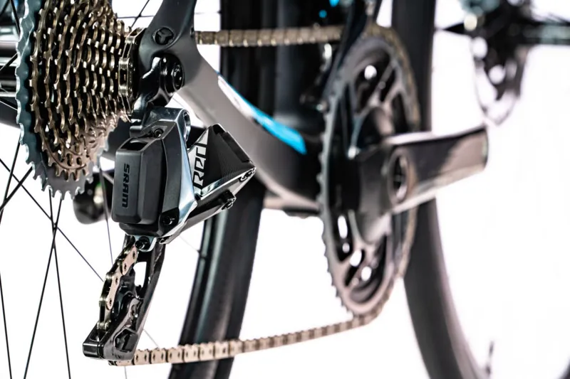 2020 Giant Defy Advanced Pro 0 Red Carbon Road Bike in Gray-5