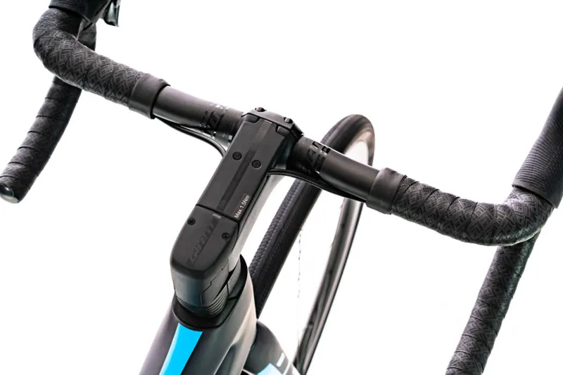 2020 Giant Defy Advanced Pro 0 Red Carbon Road Bike in Gray-3